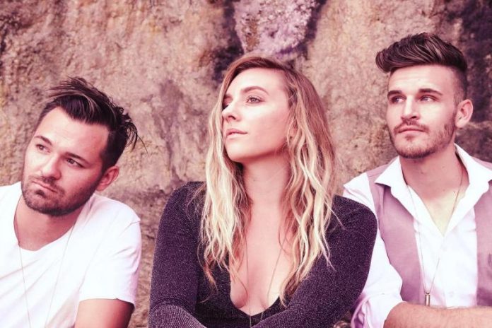 music-allnew-WHSTLE WHSTLE
