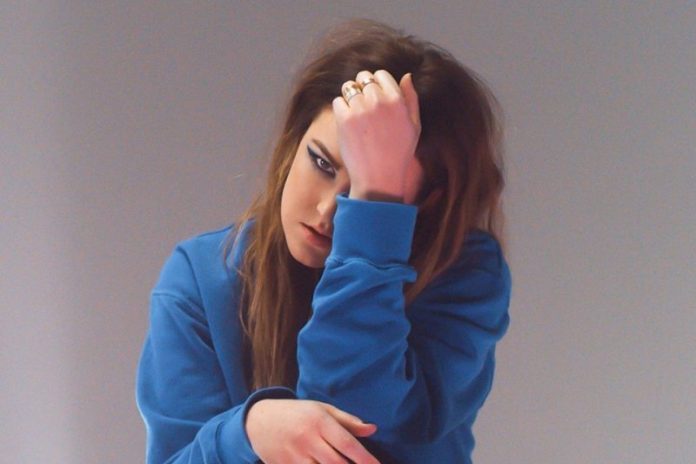 music-allnew-Elle-Azar, 2 Elle Azar