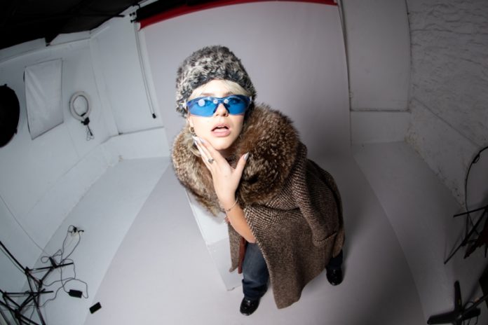 music-allnew-Lola-Scott Lola Scott